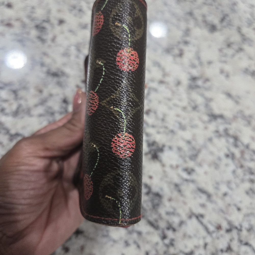 Louia Vuitton Cerises Cherry Wallet - Picture 3 of 12